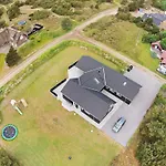 Luxury Retreat In - By Traum Дом отдыха