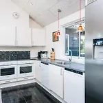 Дом отдыха Luxury Retreat In - By Traum Блаванн