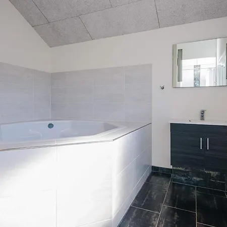 Luxury Retreat In - By Traum